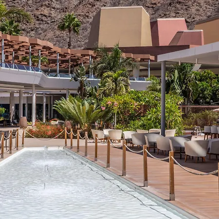 Radisson Blu & Spa, Gran Canaria Mogan Ξενοδοχείο 5*